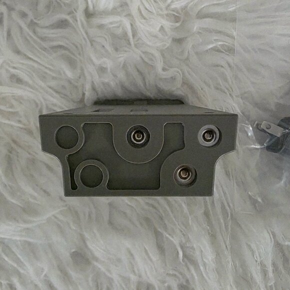 NWOT Rechargeable Trail Camera Battery- Compatible with Tactacam Reveal Ultra - Picture 4 of 7